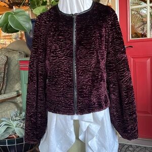 Velvet bomber jacket. Purple. M